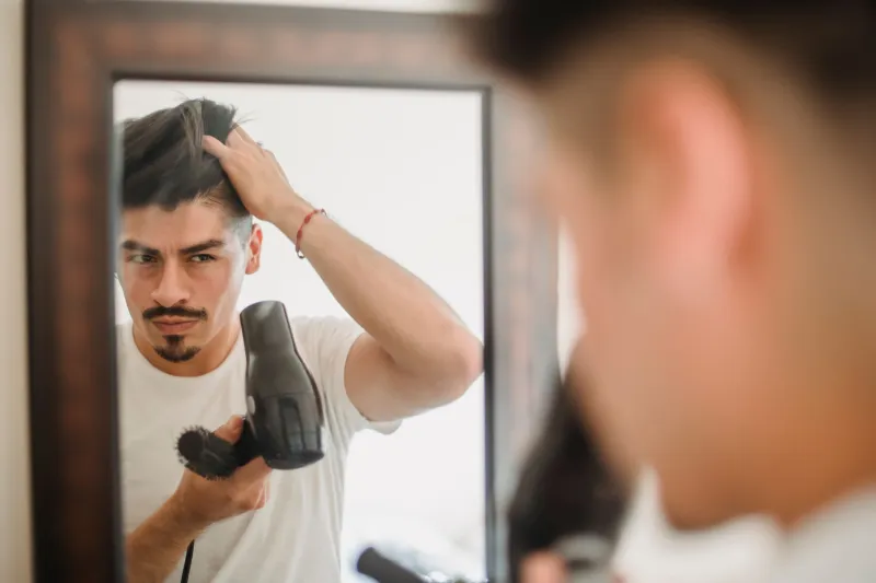 Acting Early: Why Men in Their 30s Are Choosing Finasteride Before the Damage Is Done